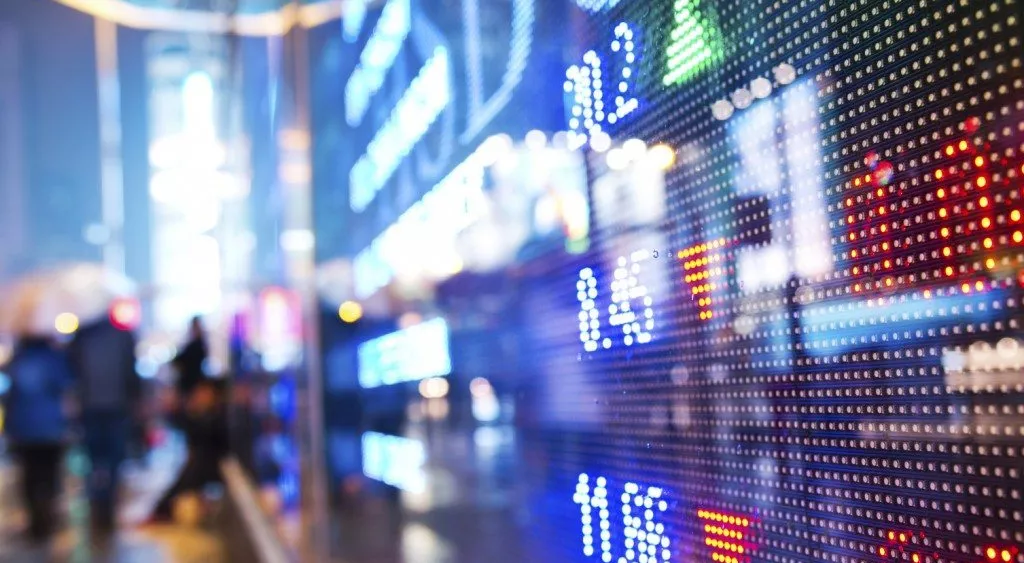 financialounge -  Edoardo Ugolini settore bancario Zest Absolute Return Var 4 Zest Asset Management