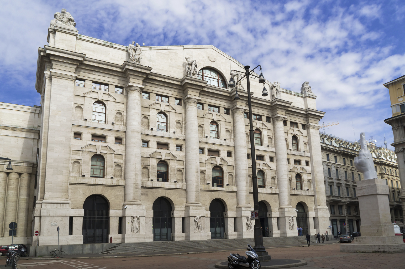 financialounge -  borsa Piazza Affari trimestrali Wall Street