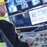 Shopping miliardario cinese di high-tech in Germania