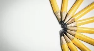 financialounge -  diversificazione gestione del rischio Invesco liquidità materie prime mercati azionari mercati obbligazionari