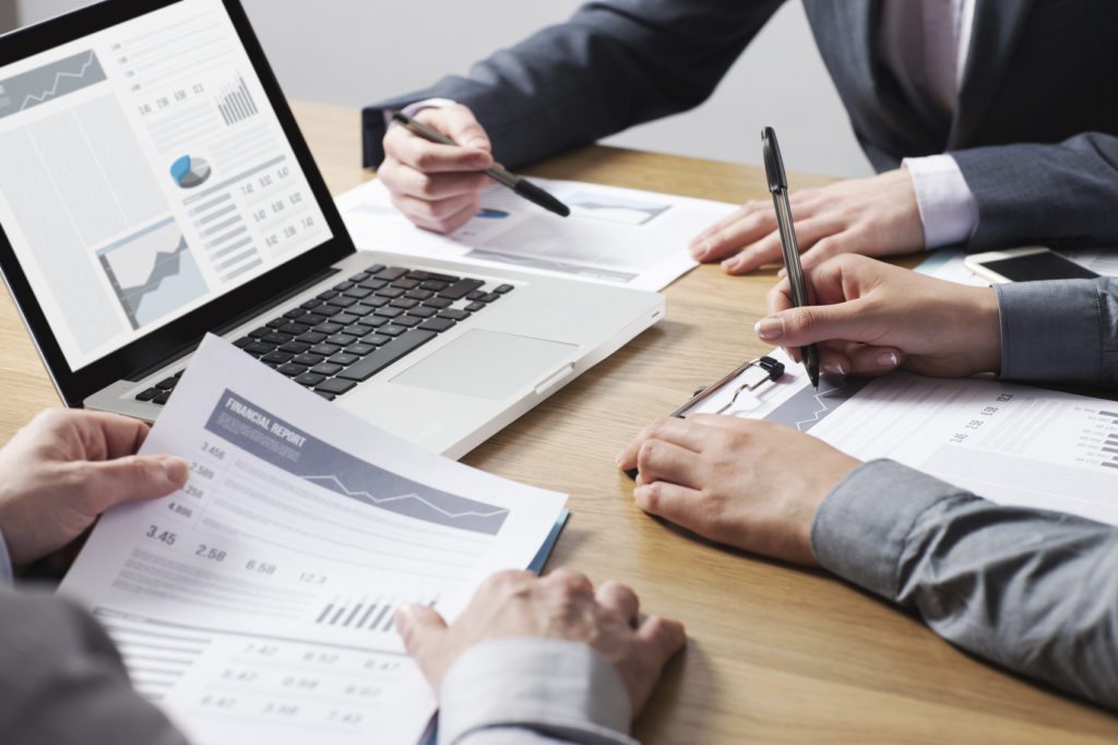 financialounge - BlackRock consulente finanziario consulenza finanziaria famiglie italiane