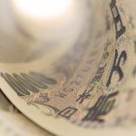 Portafogli, meno yen e più obbligazioni high yield