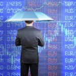 Alla larga dall’azionario. Ma non troppo