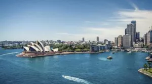 financialounge - australia BCE BlackRock Canada giappone india Marilyn Watson