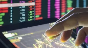 financialounge - alternative data consulenti dati Datrix Finscience investitori Masismo broggi trader