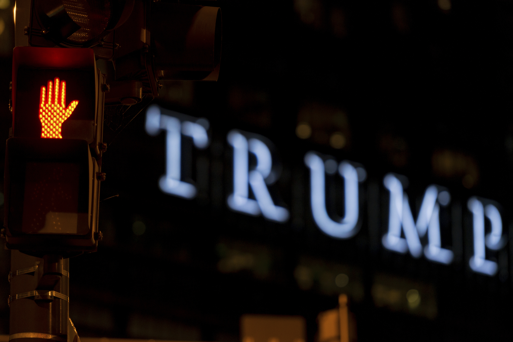 financialounge -  Bank of Japan crescita economica dollaro Donald Trump Federal Reserve infrastrutture Joachim Fels PIMCO USA