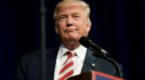 financialounge - dollaro Donald Trump elezioni fiducia imprese PIMCO politica fiscale populismo Scott Mather settore finanziario USA
