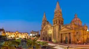 financialounge -  BlackRock elezioni fondamentali infrastrutture materie prime mercati emergenti Pablo Goldberg Sergio Trigo Paz USA