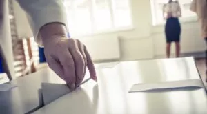 financialounge - italia Matteo Renzi Natixis Investment Managers Philippe Waechter referendum