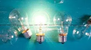 financialounge -  Donald Trump Federal Reserve idee di investimento Marine Le Pen mercati azionari populismo settore bancario USA