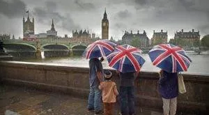 financialounge -  Azad Zangana Bank of England inflazione Regno Unito Schroders sterlina tassi di interesse