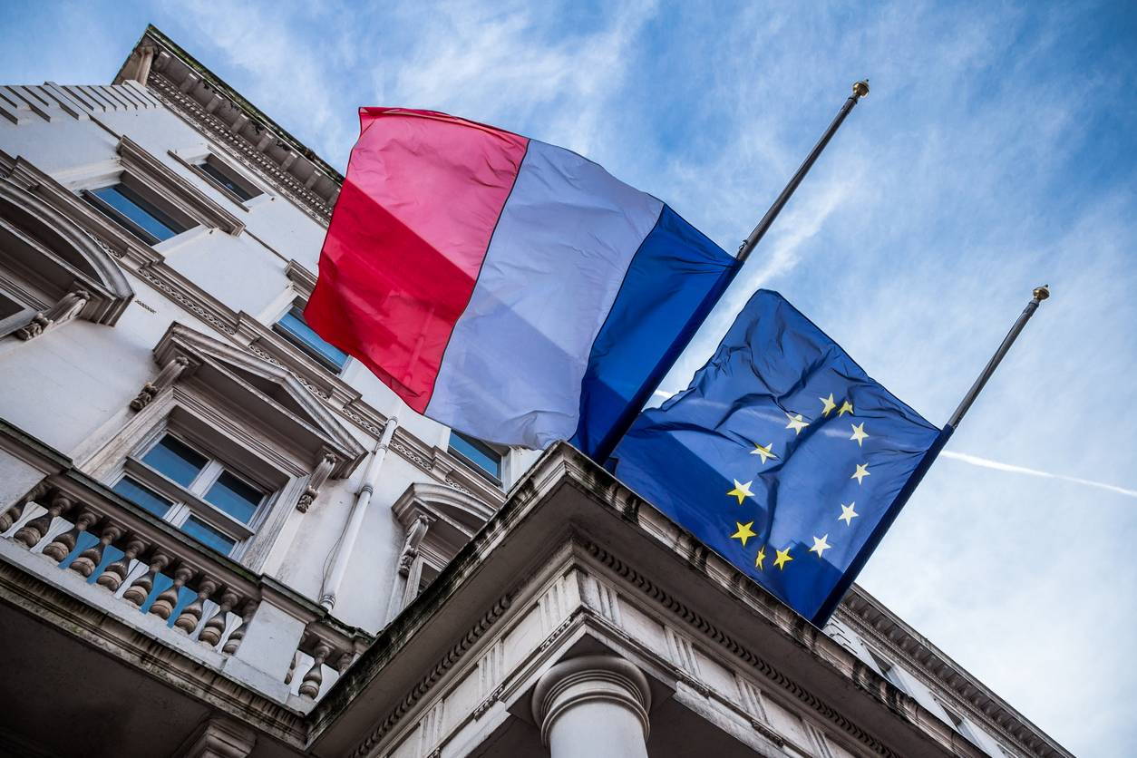 financialounge -  Azad Zangana Brexit David Lafferty elezioni Emmanuel Macron francia italia Joachim Fels Natixis Investment Managers Philippe Lespinard