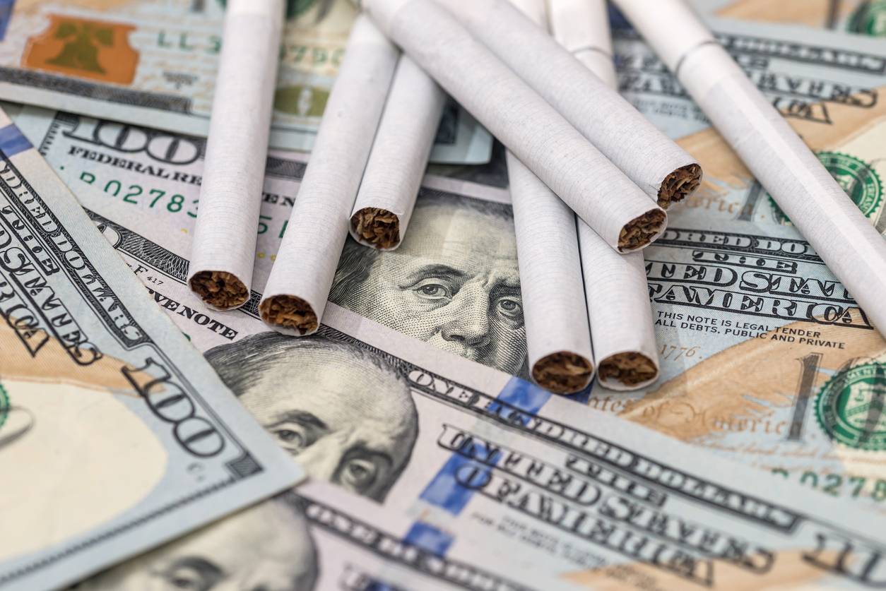 financialounge -  Altria ETF marijuana mercati azionari sin stocks tabacco USA