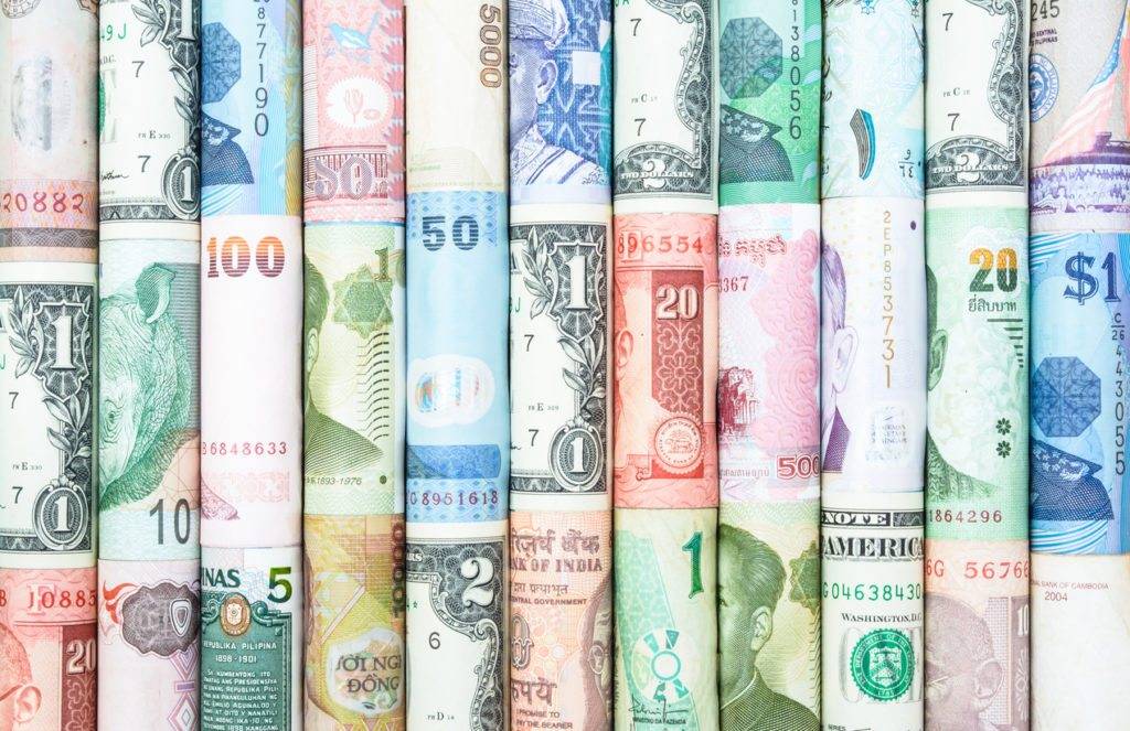 financialounge -  Adrien Owens Banca Centrale Svezia corona dollaro euro GAM mercati valutari svezia