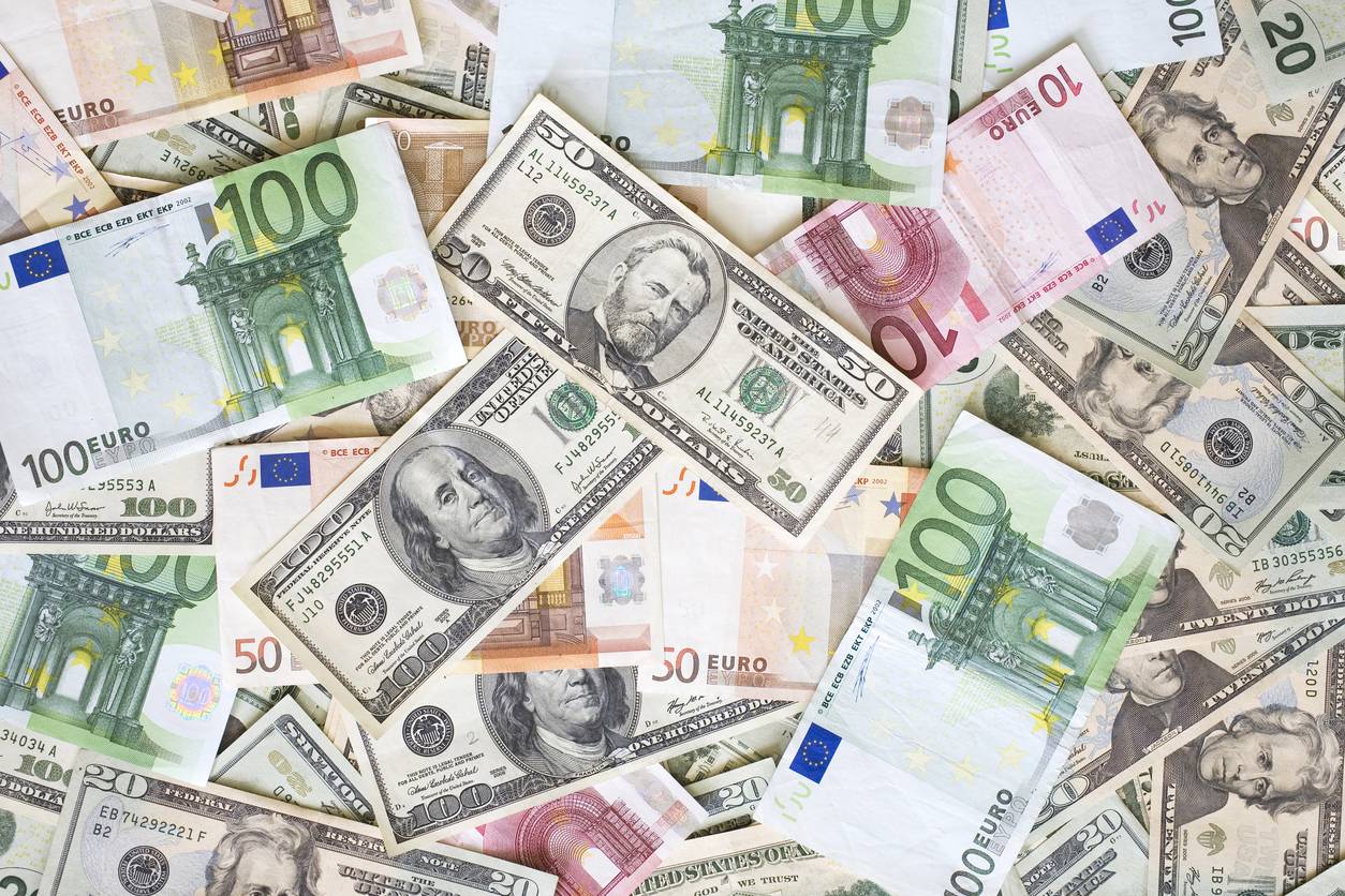 financialounge -  Amundi asset allocation dollaro euro mercati azionari tassi di cambio