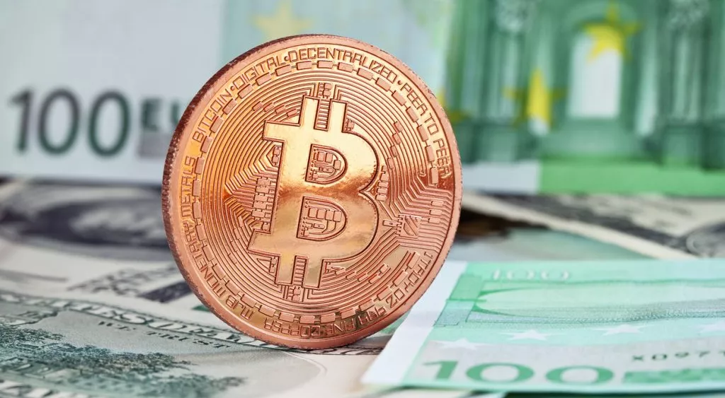 financialounge -  bitcoin BlackRock cina UBS