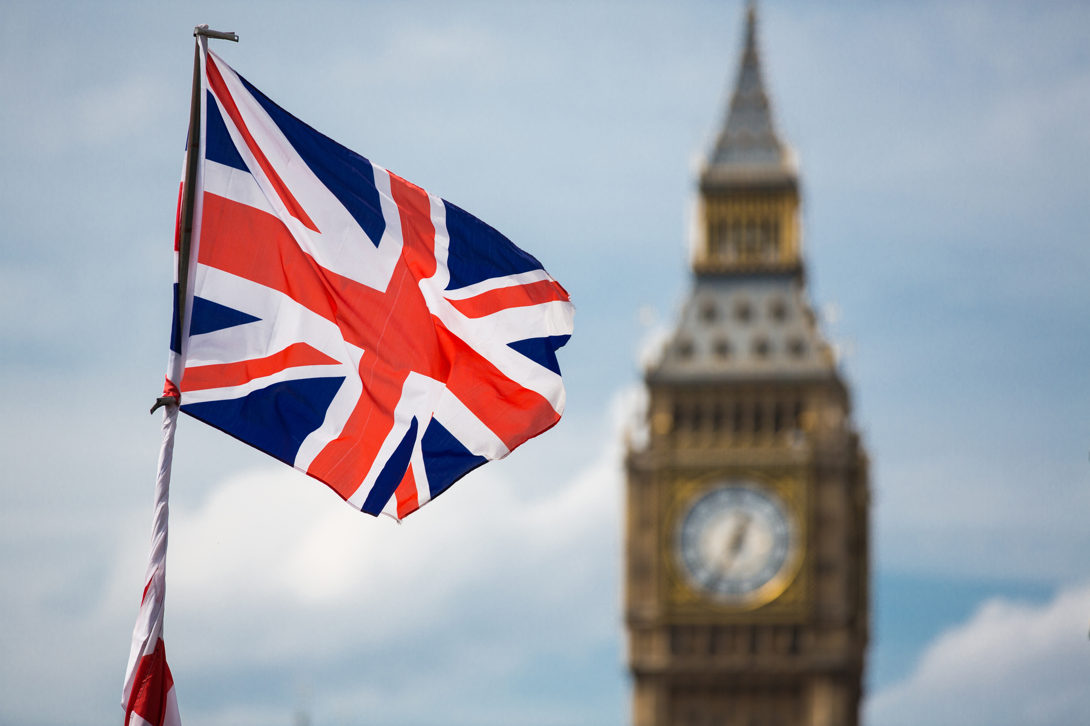 В великобритании спустили флаги. Флаг Грейт Британ. Флаг Великобритании фото. Флаг Великобритания Великобритания Великобритания. Буюк Британия флаг.