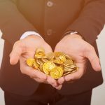 Continua a crescere e comincia per B, ma non è il bitcoin