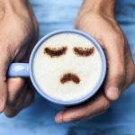 Caterpillar e Starbucks: l’America globale e quella… che non esce di casa