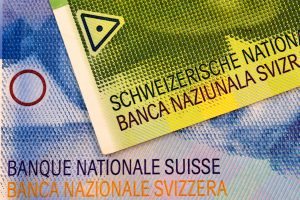 Banca centrale della Svizzera: più utili della Apple. Ma non può goderseli