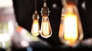 financialounge - criptovalute dollaro ESG euro Europa idee di investimento lusso mercati azionari premium brand sostenibilità