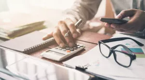 financialounge - Charles McKenzie FF Global Short Duration Income Fund Fidelity International mercati obbligazionari