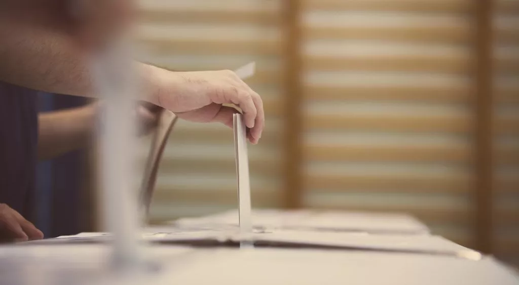 financialounge -  elezioni Italia germania italia Morning News Unicredit