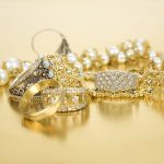 I migliori beni rifugio? Né oro, né mattone, né diamanti: sono le azioni