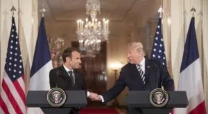 financialounge -  Angela Merkel dazi Donald Trump Emmanuel Macron Guerra commerciale Morning News Unione europea