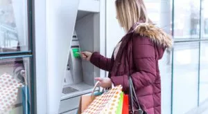 financialounge -  consumi conto corrente economia millennials risparmio USA