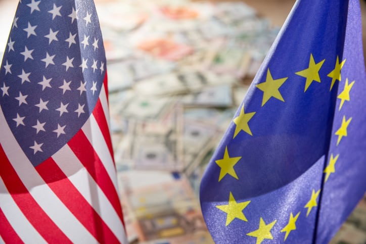 financialounge -  azioni usa BlackRock italia mercati emergenti Richard Turnill zona euro