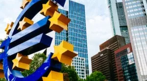 financialounge - crescita economica Ethenea euro Eurozona indebitamento inflazione italia OCSE Yves Longhcamp