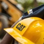 Caterpillar ci ripensa: l’economia globale tira