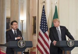 La coppia Conte-Trump finisce sotto i riflettori