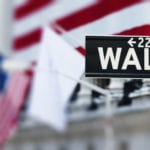 Trimestrali: Wall Street galoppa, l’Europa va al piccolo trotto