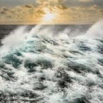 Il gioco pericoloso della tempesta perfetta