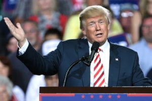 IL PIANETA COMINCIA A DIGERIRE LA CURA TRUMP