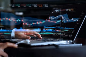 Comprare sui minimi e vendere sui massimi può rivelarsi un errore