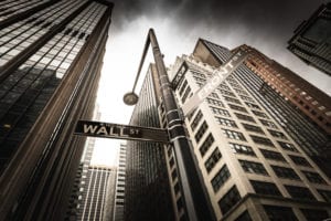Svanita a Wall Street la spinta fiscale, difendersi guardando ai fondamentali