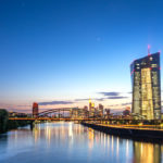 Eurozona: continua il sostegno della Bce, ma le preoccupazioni restano