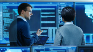 Sicurezza, in attesa dell'intelligenza artificiale serve ancora quella umana