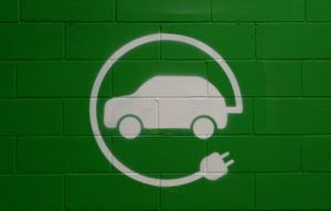 Auto elettriche, trasformare le batterie esauste da problema a risorsa