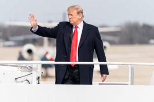 Trump teme la fine del ciclo e chiede una mano alla Fed