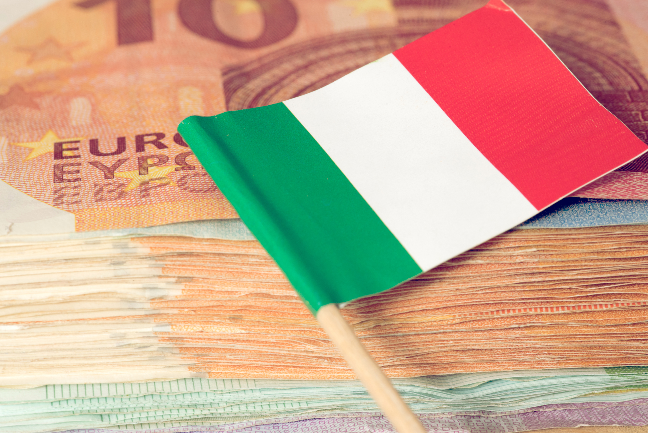 financialounge -  Amundi Andrea Enria banche italiane Banco Bpm Carige fusioni Mas risiko spread titoli di stato voto