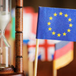 Occhi puntati sui dazi Usa-Cina, ma chi rischia di più è l’Ue