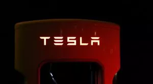 financialounge -  azioni investitori istituzionali t.rowe price Tesla
