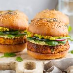 Beyond Meat, la “carne vegana” da +700% che vale più di Campari