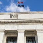 La Fed prepara il terreno ai tagli: mezzo punto in arrivo a luglio?