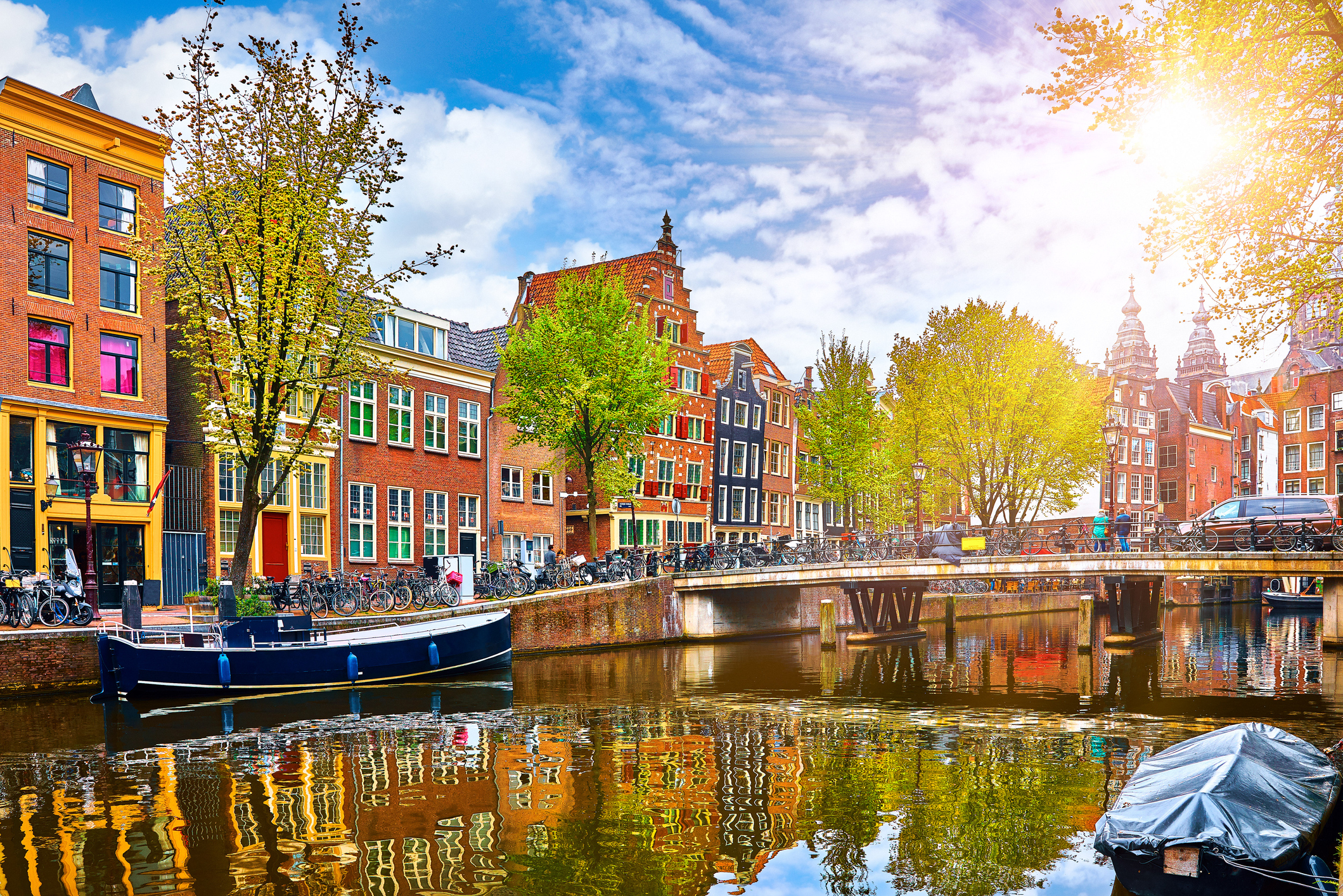financialounge -  Amsterdam banche centrali capitalizzazione città debito mercato immobiliare