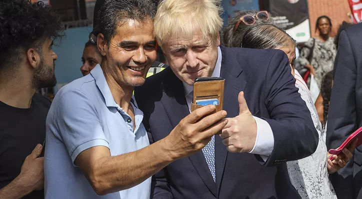 financialounge - Allianz GI Boris Johnson Brexit Morning News